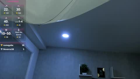 EmiliaRose online show from October 7, 2025, 9:01 pm