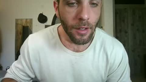 EmilioZem8 online show from January 17, 2025, 8:24 am