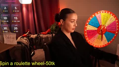  Emiliya  online show from September 10, 2025, 1:33 pm