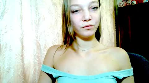 Emilly online show from November 6, 2025, 6:58 am