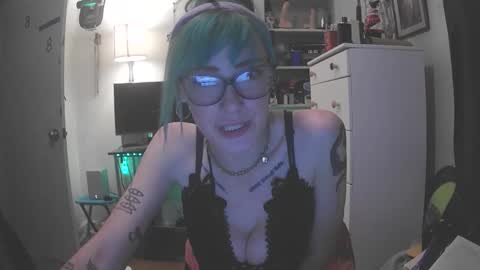 Emily Love online show from January 13, 2026, 12:49 am