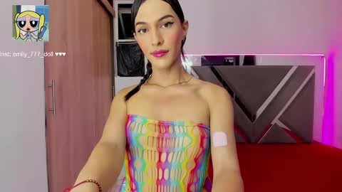 Snapshot of emily_777_doll chatting on January 15, 2025, 6:12 am Emily hernandez online show from January 15, 2025, 6:12 am