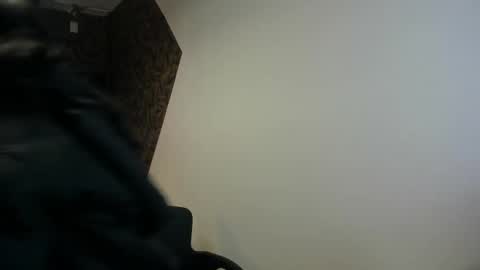 EMILY CUTE online show from February 25, 2026, 12:37 pm