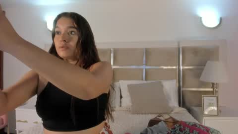 Emily online show from May 28, 2026, 12:24 pm
