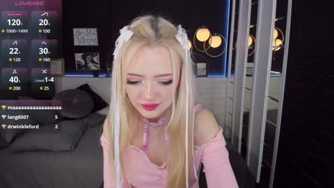 Emily online show from December 28, 2024, 4:19 am