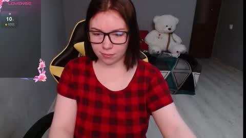 Emily 3 online show from September 24, 2025, 1:42 am