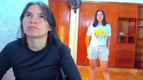 Emily and Soffy online show from May 18, 2026, 12:44 pm