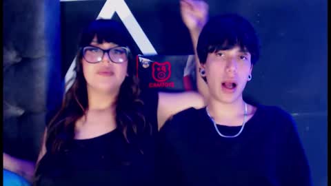 emily_andyy online show from January 5, 2026, 9:07 pm