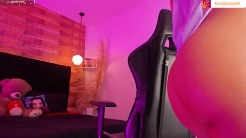 emily_brown04 online show from January 16, 2026, 12:09 pm