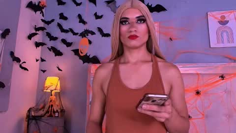 emily_castillo1_ online show from October 21, 2025, 5:41 am