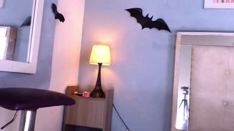 emily_castillo1_ online show from November 26, 2025, 3:29 am