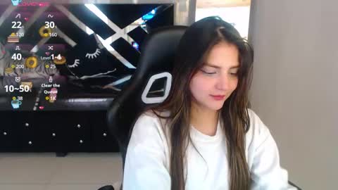 emily_cooper_t online show from March 17, 2026, 7:39 pm