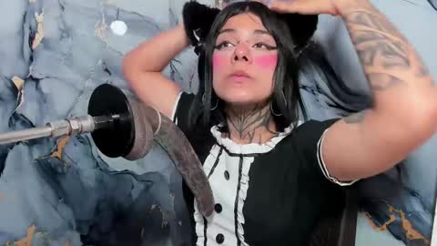 emily_evol online show from October 10, 2025, 7:57 pm