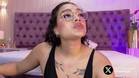 Snapshot of emily_foxyy chatting on February 28, 2026, 7:04 pm Emily online show from February 28, 2026, 7:04 pm