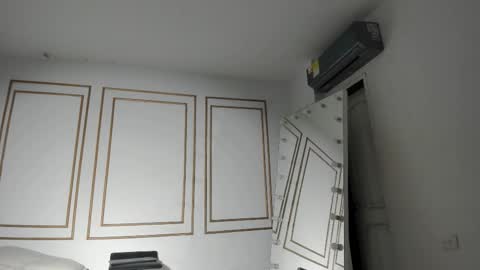 emily_gaviria1 online show from March 19, 2026, 11:58 am