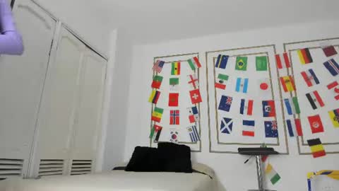 emily_gaviria1 online show from July 1, 2026, 12:07 pm