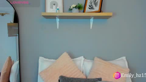 Snapshot of emily_haze chatting on January 13, 2025, 10:14 am Emily online show from January 13, 2025, 10:14 am