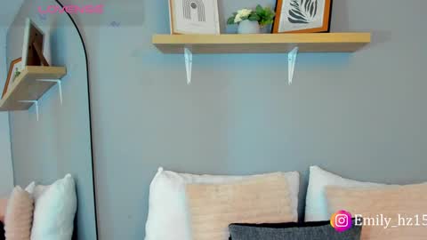 Snapshot of emily_haze chatting on February 12, 2025, 10:14 am Emily online show from February 12, 2025, 10:14 am