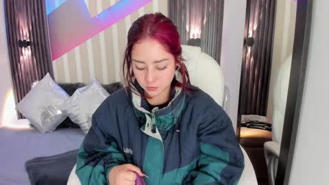 Emily online show from November 11, 2025, 2:50 pm