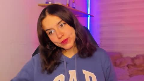 emily_lindey online show from October 20, 2025, 3:07 am