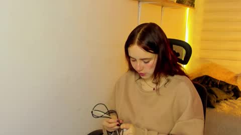 emily_lindey online show from December 19, 2025, 3:24 am