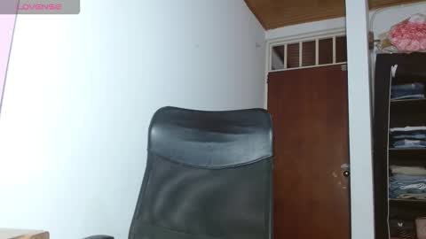 Emily littesweets online show from October 17, 2025, 10:01 pm