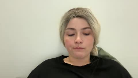 emily_morning_dew online show from October 21, 2025, 5:08 am