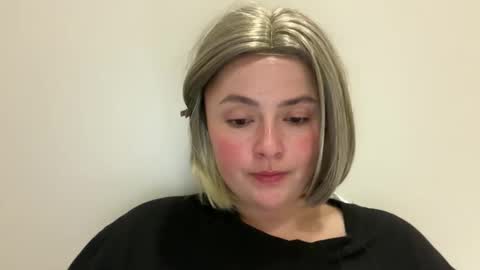 Snapshot of emily_morning_dew chatting on April 23, 2026, 7:38 pm emily_morning_dew online show from April 23, 2026, 7:38 pm