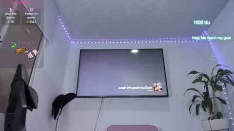 emily_palmeer online show from January 18, 2026, 11:36 am