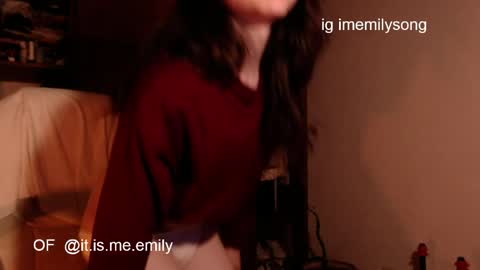 Snapshot of emily_pearl_ chatting on May 13, 2026, 11:22 pm emily_pearl_ online show from May 13, 2026, 11:22 pm