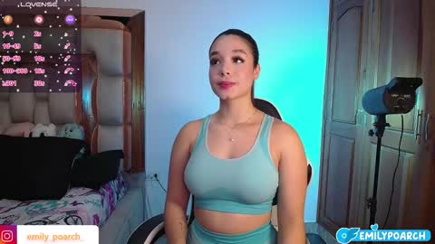 Snapshot of emily_poarch chatting on February 12, 2026, 11:33 pm emily online show from February 12, 2026, 11:33 pm