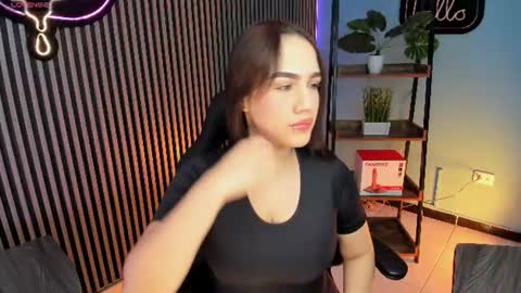 Snapshot of emily_roberts1 chatting on July 11, 2026, 12:30 pm Emily online show from July 11, 2026, 12:30 pm