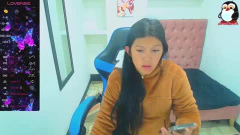 Snapshot of emily_rosse04 chatting on January 30, 2025, 12:06 pm online show from January 30, 2025, 12:06 pm