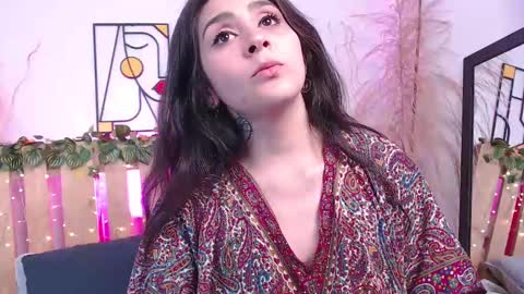 Emilly online show from February 12, 2025, 7:44 am