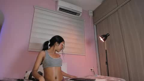 Emily online show from March 12, 2025, 6:33 pm