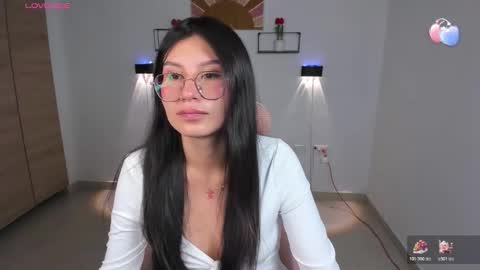 Emi online show from February 3, 2026, 10:04 pm