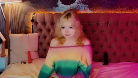 Snapshot of emilyangels chatting on June 20, 2026, 7:44 am Baby Emelli online show from June 20, 2026, 7:44 am