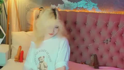 Snapshot of emilyangels chatting on July 14, 2026, 6:29 am Baby Emelli online show from July 14, 2026, 6:29 am
