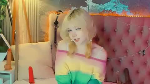 Snapshot of emilyangels chatting on July 14, 2026, 10:21 am Baby Emelli online show from July 14, 2026, 10:21 am