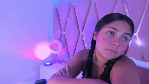 Snapshot of emilyblack_1 chatting on April 28, 2026, 2:27 am Emily online show from April 28, 2026, 2:27 am