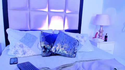 Emily online show from December 11, 2024, 6:58 am