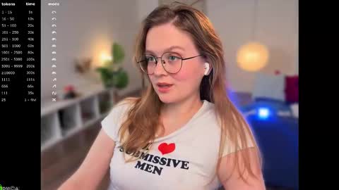 Snapshot of emilyforelsket chatting on February 5, 2026, 1:16 pm Emily online show from February 5, 2026, 1:16 pm