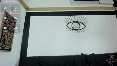 Emily online show from November 11, 2025, 11:21 am