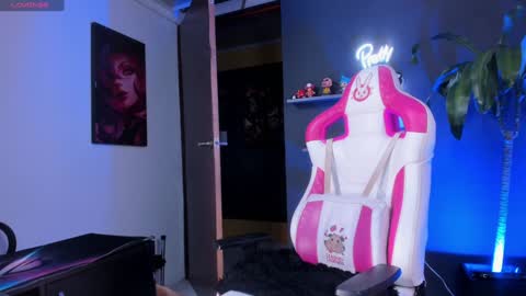 Emily Jhonson online show from January 13, 2025, 11:38 pm