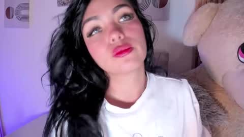 Snapshot of emilylittle_ chatting on December 5, 2025, 12:41 am EMILY online show from December 5, 2025, 12:41 am