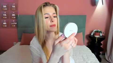 emilymagnificent online show from March 15, 2026, 1:44 am