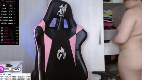 Snapshot of emilyn_grey chatting on September 22, 2025, 4:31 pm Emilyn online show from September 22, 2025, 4:31 pm