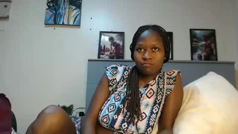 Emilly online show from January 26, 2025, 3:06 am