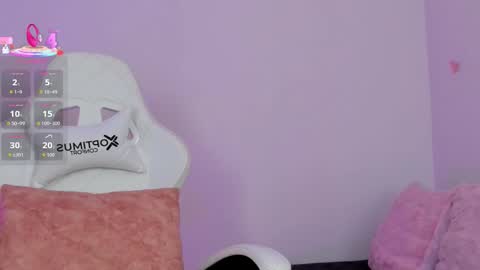 Emily  online show from October 25, 2025, 9:20 pm