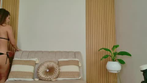 Emily  online show from April 6, 2026, 4:46 am